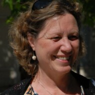 Nadine FAUQUENOT